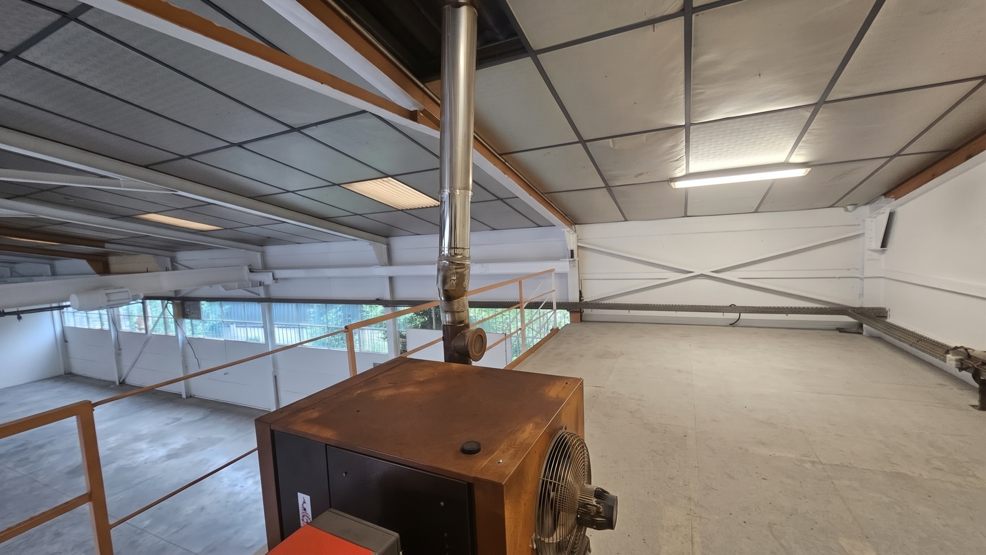 Mezzanine de 50 m² du local d'activité